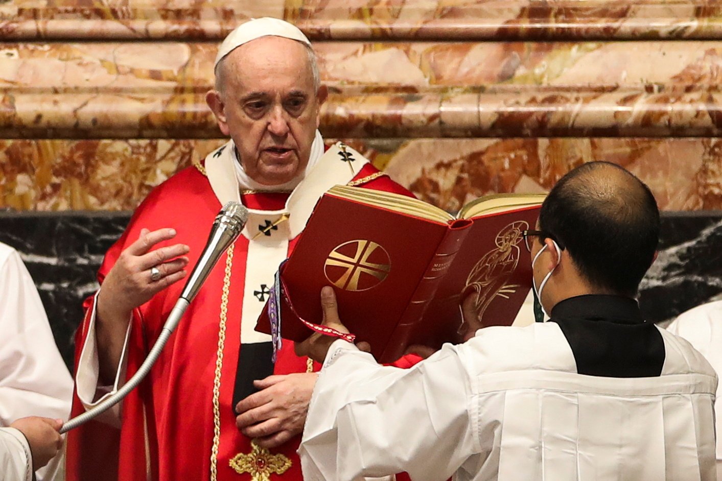 Pope Francis celebrates a memorial Mass in St. Peter's Basilica at the Vatican Nov. 4, 2021. (CNS photo/Yara Nardi, pool via Reuters)