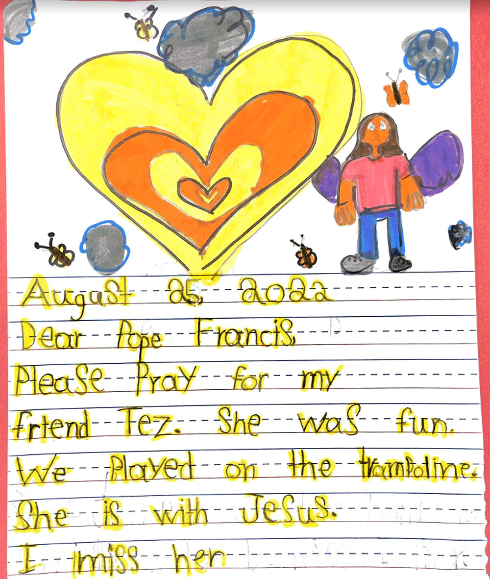 Letters from Robb Elementary students who wrote to Pope Francis (Courtesy of Catholic Extension/Juan Guajardo)