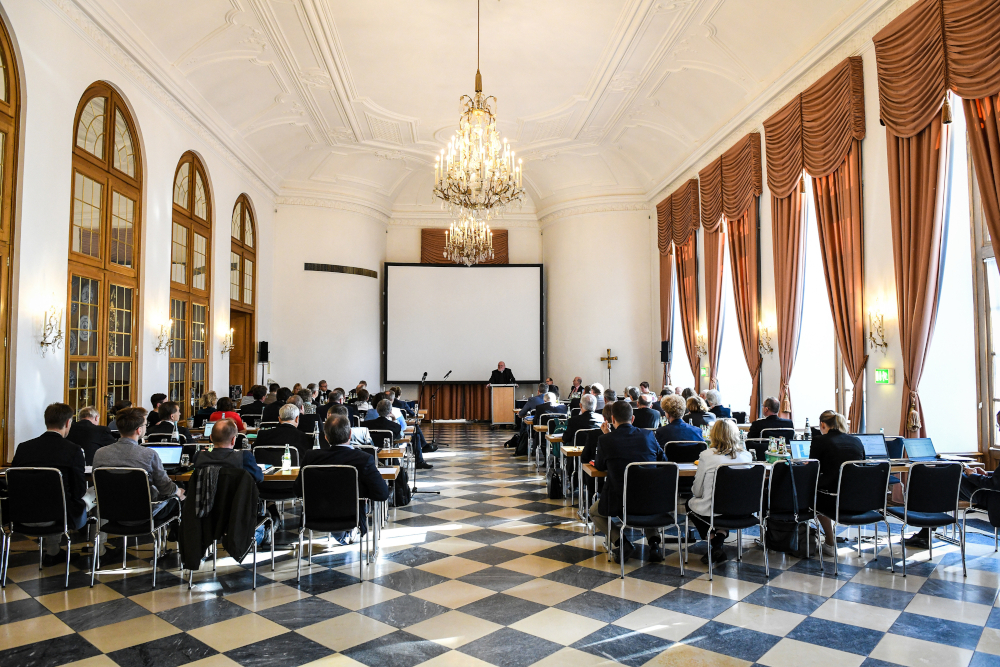 Cardinal Reinhard Marx of Munich and Freising gestures Sept. 13, 2019 during the extended Joint Conference of Bishops and Laity to prepare the "synodal way."(CNS photo/Harald Oppitz, KNA)