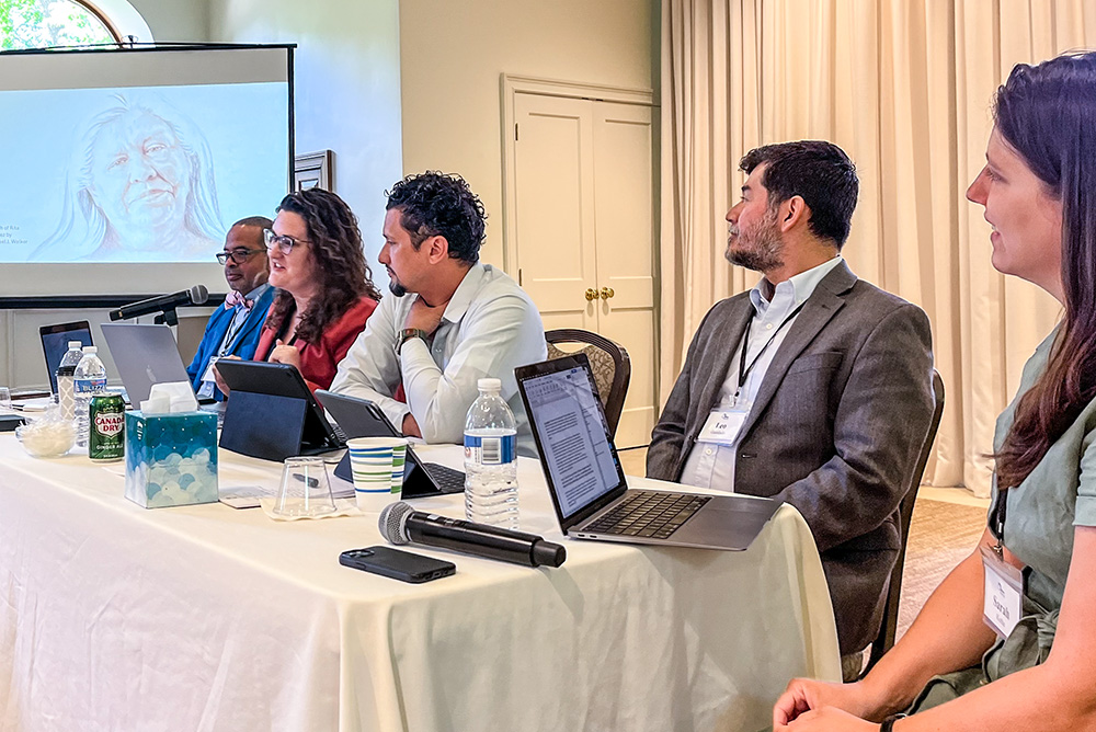 Jennifer Owens-Jofré presents her paper while sharing the table with Francisco Castillo, Jeremy Cruz, Leo Guardado and doctoral student Sarah Kothe. (Luis Donaldo González)