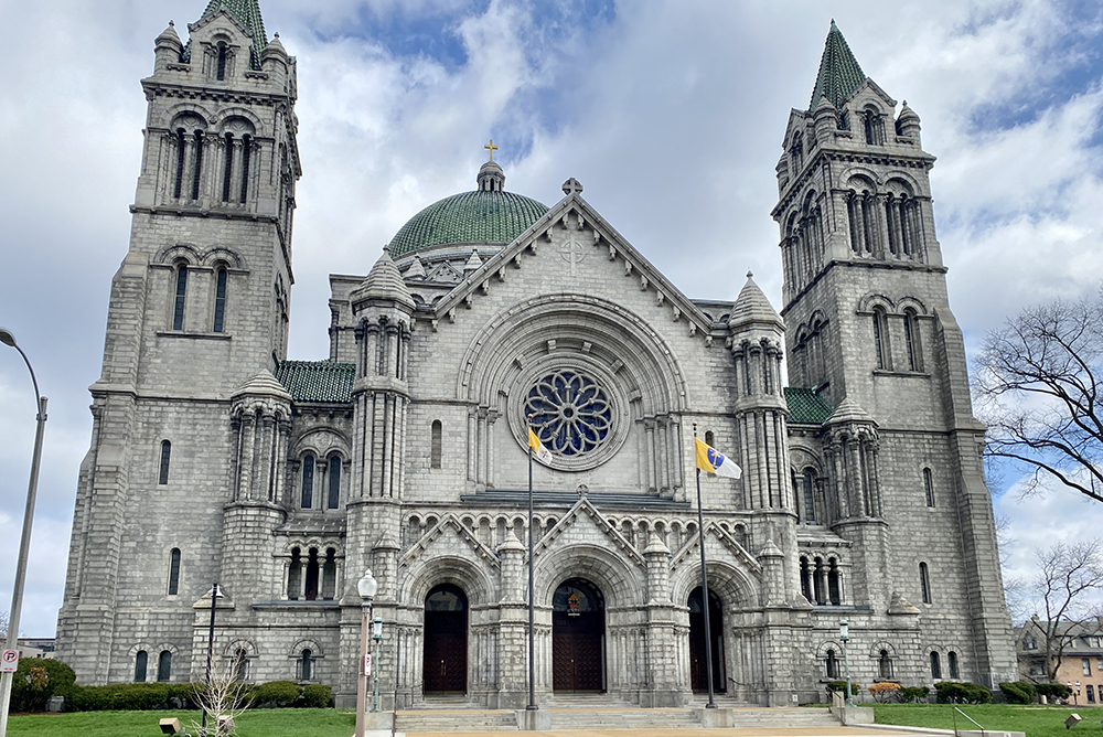 The Cathedral Basilica for the Archdiocese of St. Louis is pictured in the city’s Central West End neighborhood. (Wikimedia Commons/w_lemay)
