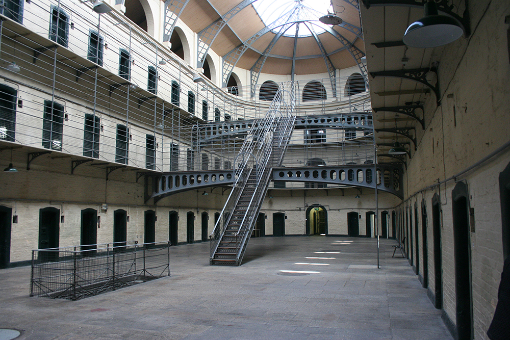 The panopticon at Kilmainham Gaol is one of the most famous examples of a panopticon prison in the world. It was built in the early 19th century and was used to house prisoners during the Irish War of Independence. The panopticon is now a museum and is open to the public for tours. (Wikimedia Commons/Julian Dunn)