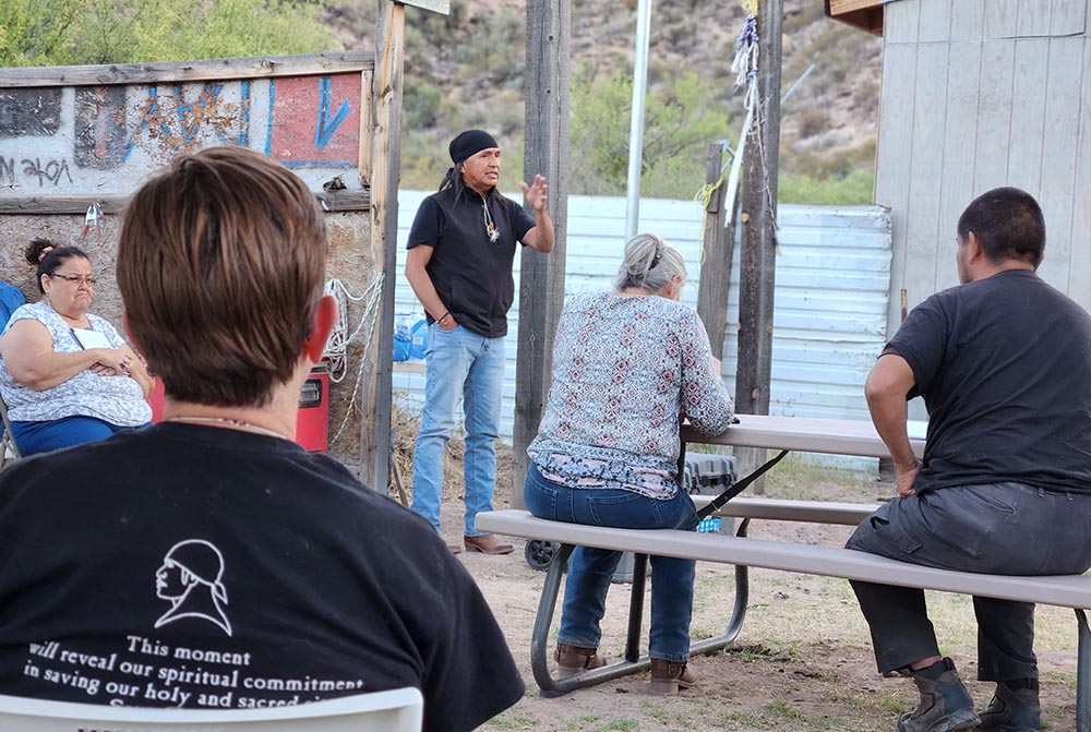 Wendsler Nosie Sr., addresses a meeting of Apache Stronghold on the San Carlos Reservation April 24. (NCR photo/Brian Roewe)