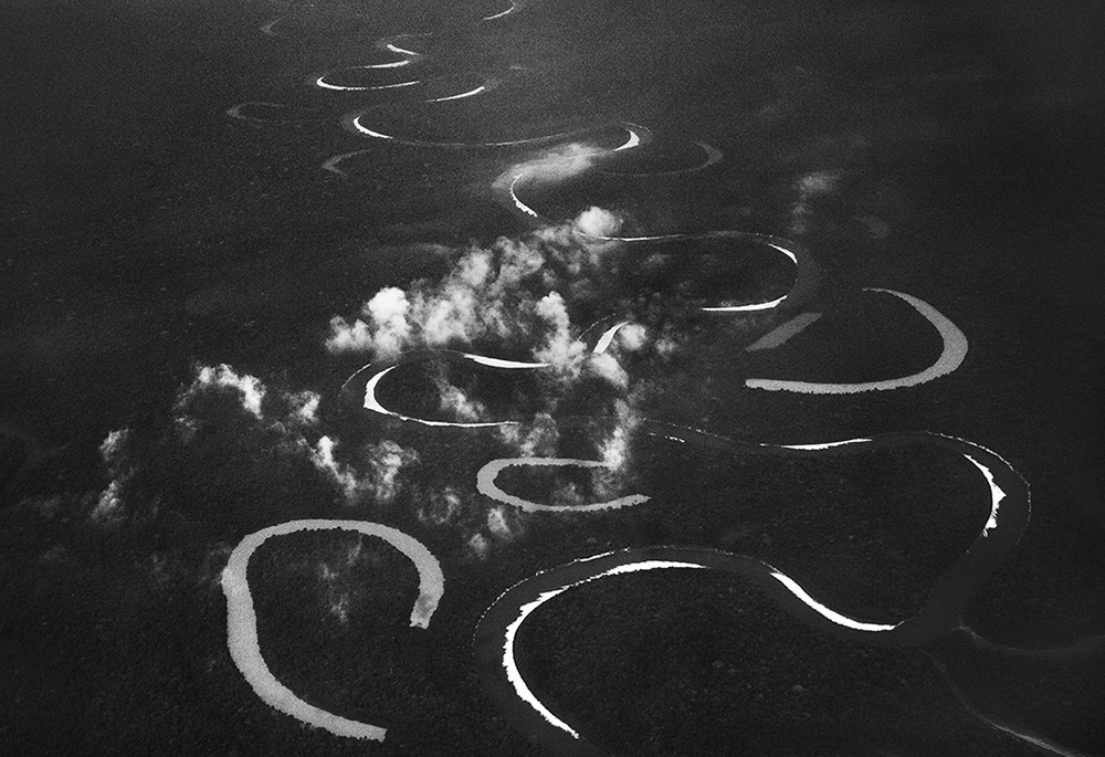 Rio Jutaí in 2017 in Amazonas state, Brazil (© Sebastião Salgado/Contrasto)