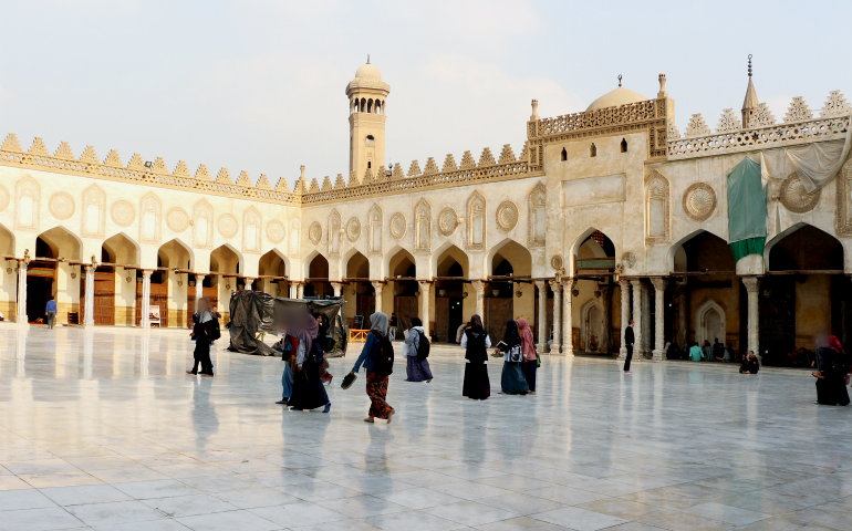 Al-Azhar Mosque in Cairo: Pope Francis is to speak at a peace conference at the mosque on April 28. (Wikimedia Commons/Sailko)