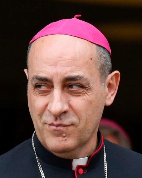 Archbishop Víctor Manuel Fernández