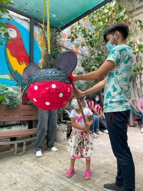 A migrant child celebrates a birthday in FM4 Paso Libre's shelter.