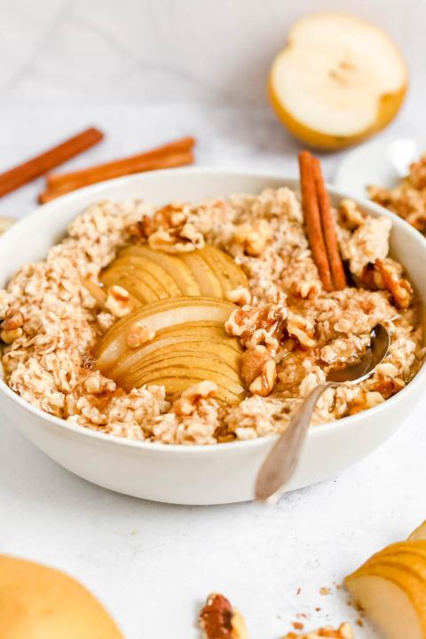 Cinnamon pear walnut oatmeal (At Elizabeth's Table/Elizabeth Varga)