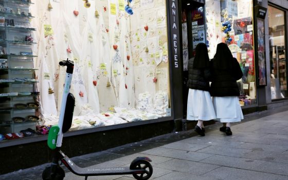 Women religious walk in Madrid Dec. 4, 2018. (CNS/Reuters/Susana Vera)