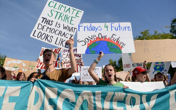 Young people take part in a climate change rally in Washington Sept. 20, 2019. (CNS/Reuters/Erin Scott)