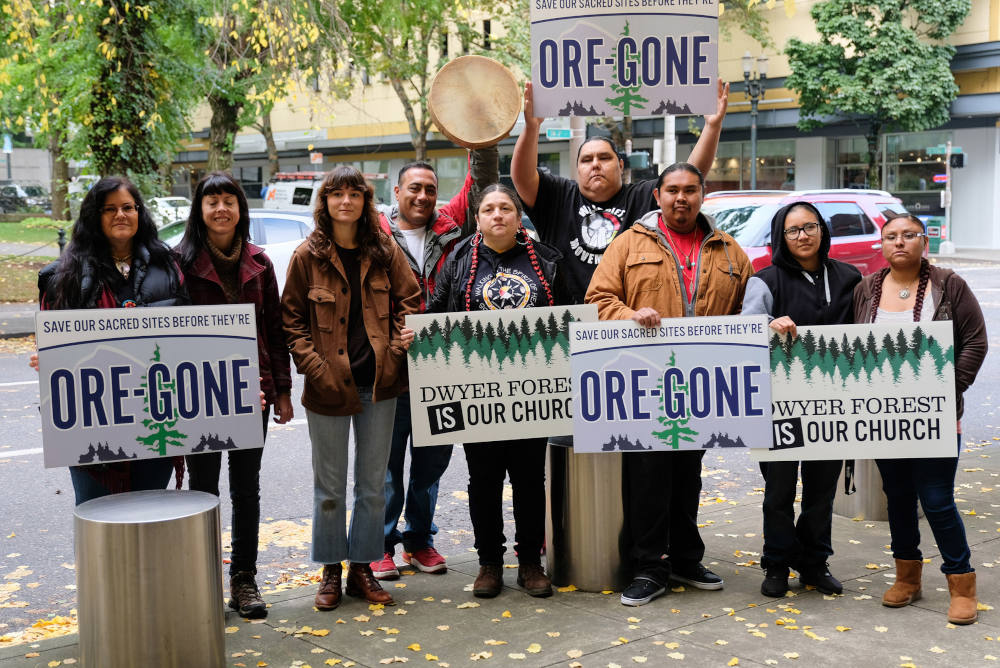 Activists demonstrate during a Slockish v. U.S. Department of Transportation hearing. (RNS Photo/Courtesy of the Becket Fund for Religious Liberty)